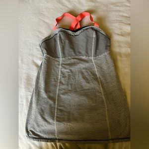 Lululemon active wear top size 6 (used)